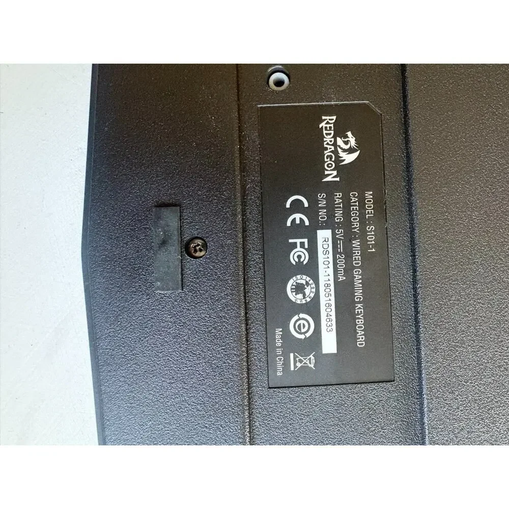 Red Dragon S101-1 Backlit RGB Gaming Keyboard Working